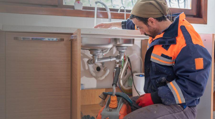 Expert burst pipe repair services in Enon, OH
